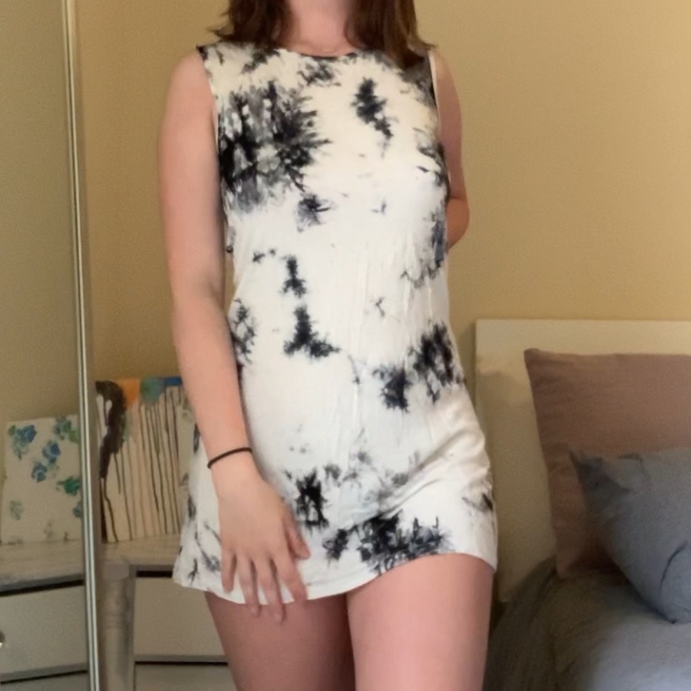 Stretchy Tie-Dye T-shirt Dress